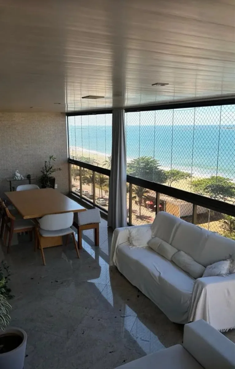Casa com 4 quartos em Praia de Itaparica, Vila Velha